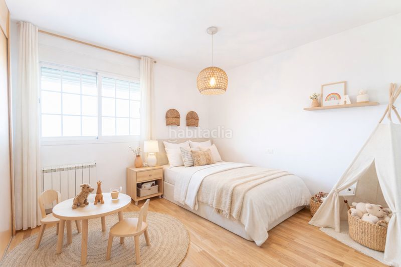 Foto e14569e9-85d8-43c3-a108-1590e2fdf77c. Casa adossada amb calefacció a Urbanización El Mediterráneo Arroyomolinos