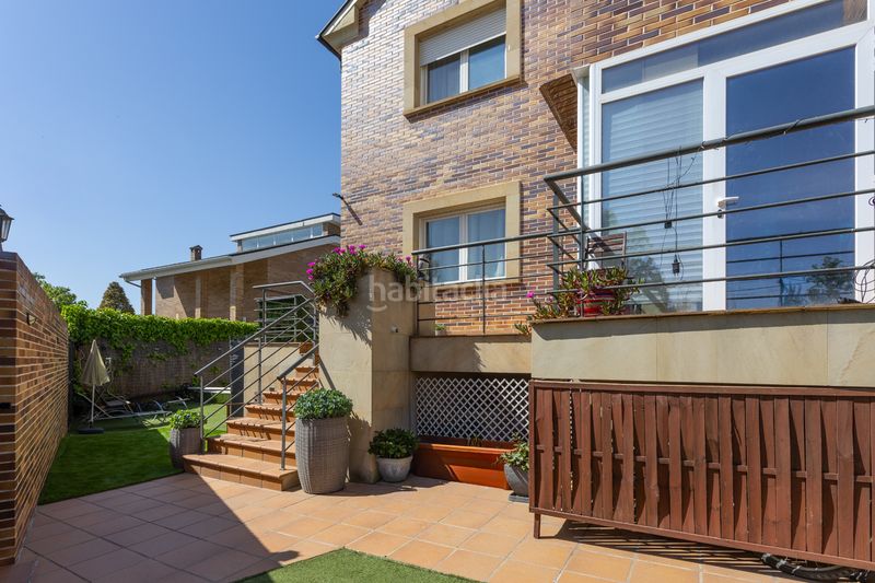 Foto 174684b3-3b81-4556-b646-4ac9e9bb31c9. Casa aparellada amb calefacció aparcament piscina a Brunete