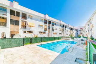 Pis  Calle de la hispanidad 2. ¡capital home vende bajo con terraza en planta y urbanización co