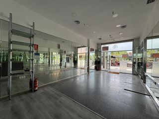 Local Comercial a Avenida de España