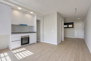 Estudi  Calle doctor rodríguez de la fuente. **¡oportunidad en el centro de brunete! estudio ideal para vivir
