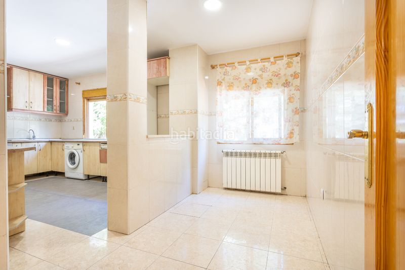 Foto c8b34e80-5643-492b-8b89-c4cece6914ce. Casa aparellada amb calefacció aparcament a Brunete