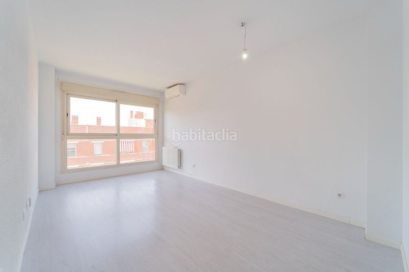Foto 0a3db111-6586-4887-ab2e-b97952225c84. Pis a calle andrómeda 31 a Sur - PAU 4 Móstoles
