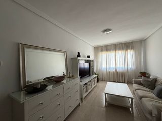 Rent Flat in Calle hércules 2. Capital home brunete alquila en exclusiva vivienda en la zona de