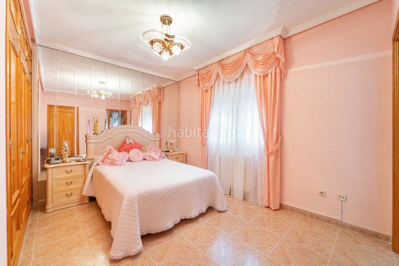 Foto e13fe652-ed04-429f-9589-eda30772df99. Xalet amb xemeneia calefacció aparcament piscina a Álamo (El)