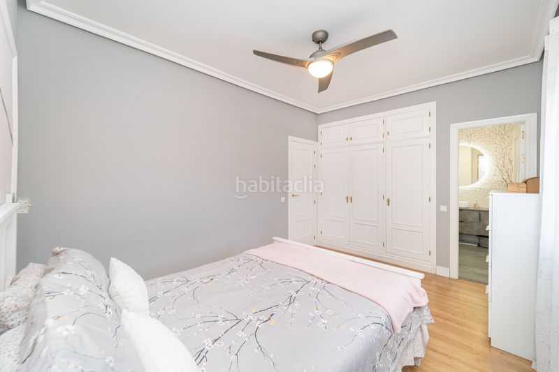 Foto 970de474-1c09-4255-9727-42c6adb68ac8. Casa adossada amb xemeneia calefacció aparcament a Torre de Esteban Hambrán (La)