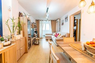 Etagenwohnung  Avenida cerro prieto. Capital home vende en exclusiva maravilloso piso reformado con t