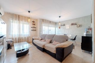 Maison jumelée  Calle santiago apóstol 3. Chalet adosado en zona residencial