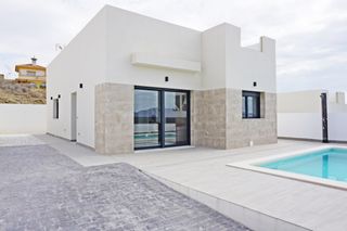 Chalet à Mazarrón Casco Urbano. Villas de obra nueva con piscina privada en country club, mazarr