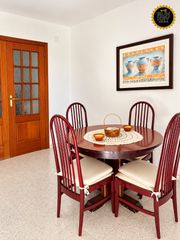 Appartamento in Aldaia. ¡espacio, comodidad y cochera independiente en una sola vivienda