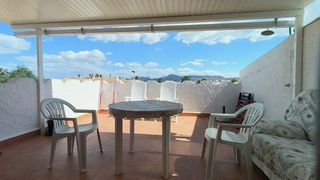 Location Studio à Playa Grande-Castellar. Estudio en alquiler de larga temporada en playa grande, con terr