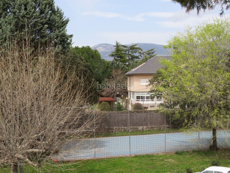Foto a719a2a6-cd65-4b37-aeaa-e8aa866c386d. Pis amb xemeneia calefacció piscina a Alpedrete