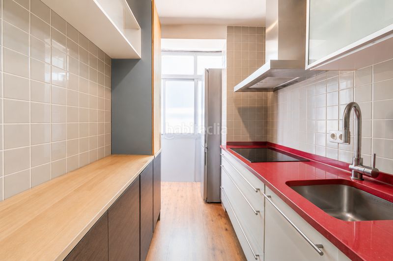 Foto d9fa70ba-469c-4fa1-8556-e7f192425893. Flat with fireplace in Guadarrama