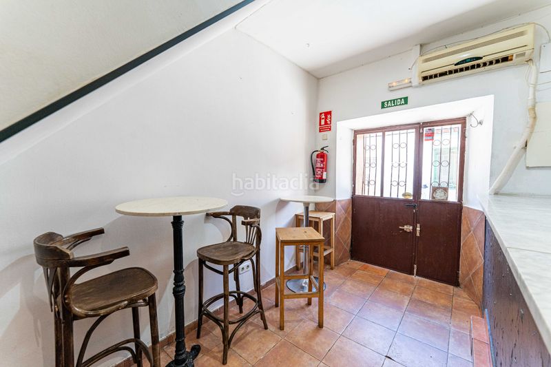 Foto 4676f0f6-3d47-4c22-bec4-754ab0a32b57. Local comercial a calle los mesones 27 a Robledo de Chavela