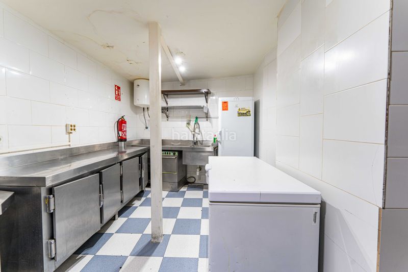 Foto 4b8880e5-c0fe-4918-ba1d-fb890a57368e. Local comercial a calle los mesones 27 a Robledo de Chavela