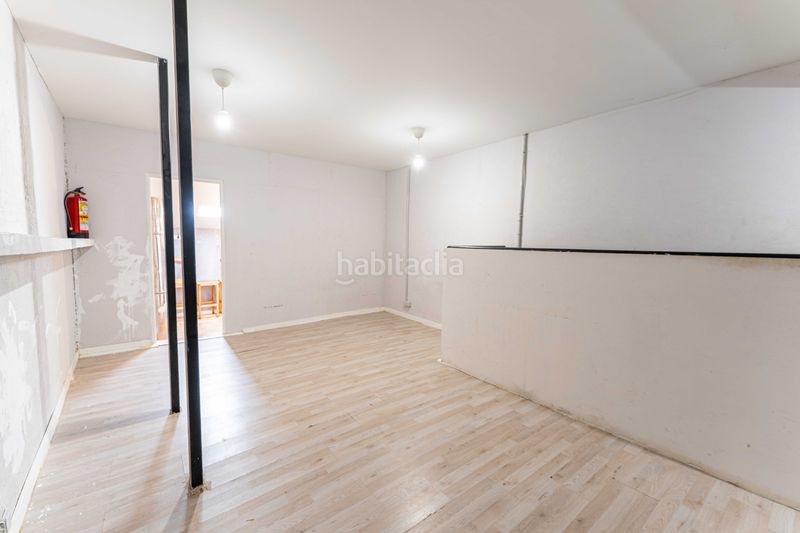 Foto a0ec1abf-4bca-4e90-921a-b7ec015e103f. Local comercial a calle los mesones 27 a Robledo de Chavela