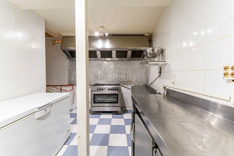 Foto cc43cf55-2e5d-4019-a64f-4b47569ba8ef. Local comercial a calle los mesones 27 a Robledo de Chavela