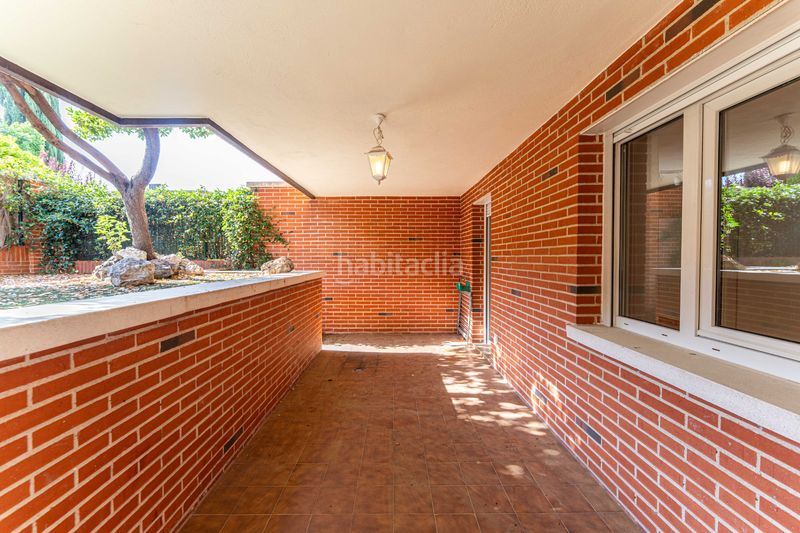 Foto d354612c-b64e-44d9-be8a-951816750616. Casa adossada amb xemeneia calefacció aparcament piscina a Rozas de Madrid (Las)