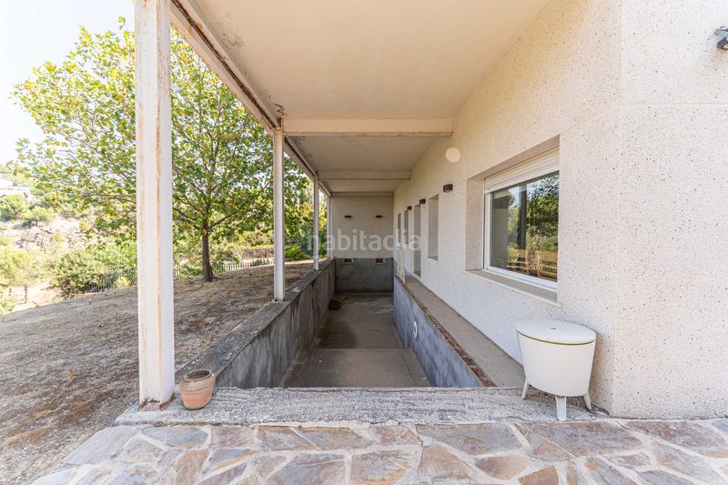 Foto f54a1d27-fa76-47f0-b441-c2a53414202e. Xalet amb xemeneia calefacció aparcament piscina a Torrelodones