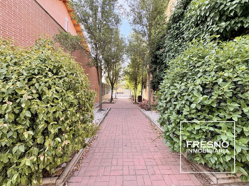 Foto a83f84ff-939b-448a-9c42-9c85714c7ab8. Xalet a San Agustín de Guadalix