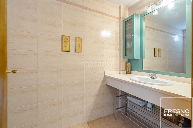 Foto 443c7795-5a6d-4998-9d9d-f5eb5efea001. Casa adossada amb xemeneia calefacció aparcament piscina a Algete