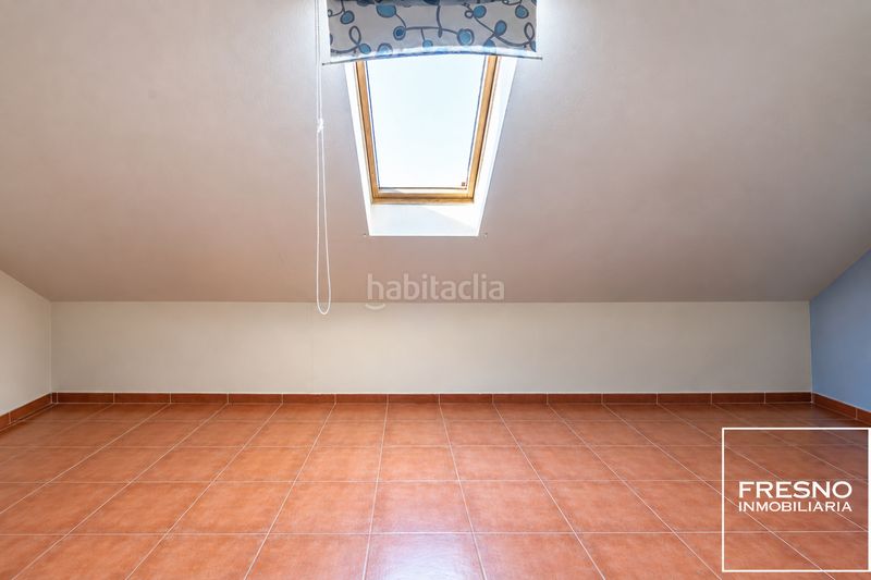 Foto 5097a244-bf5c-4670-b2ce-7d000dd6e8e6. Casa adossada amb xemeneia calefacció aparcament piscina a Algete