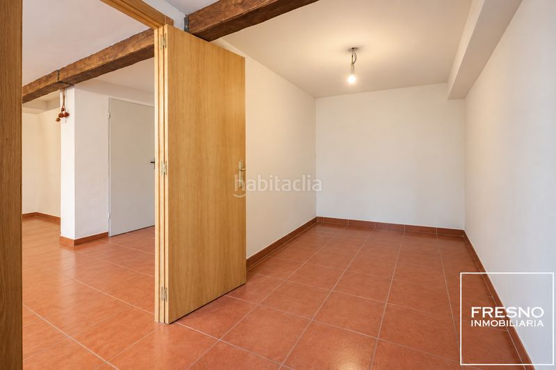 Foto c2d2b90d-d899-43b1-90fe-268b7a204a9c. Casa adossada amb xemeneia calefacció aparcament piscina a Algete