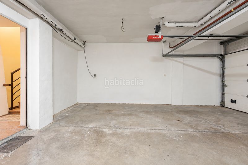 Foto f5e6dc99-fd64-4f0f-9587-8f3ee69534a4. Casa adossada amb xemeneia calefacció aparcament piscina a Algete