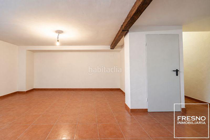 Foto fa9d3381-75a9-4385-a638-63fb25578eba. Casa adossada amb xemeneia calefacció aparcament piscina a Algete