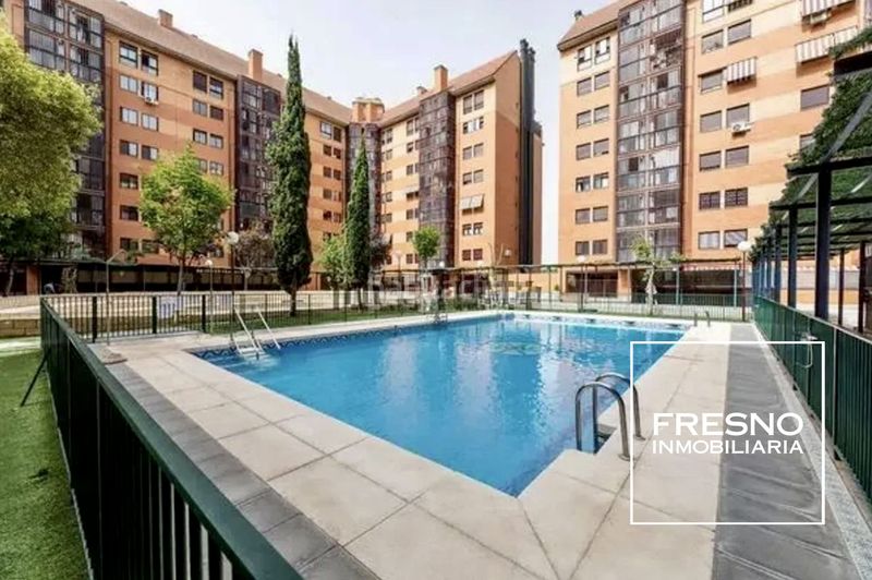 Foto 409b5cb2-47fd-44b9-9606-97f12061ccaf. Piso oportunidad de inversión - piso ocupado en Orcasitas Madrid