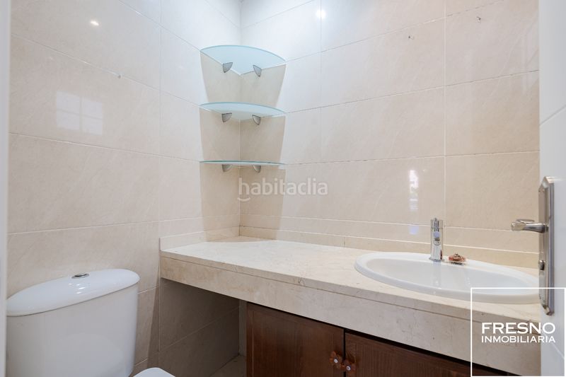 Foto dd2f432b-9c57-479a-9d64-3e318a3588b2. Casa adossada amb xemeneia calefacció piscina a Cobeña