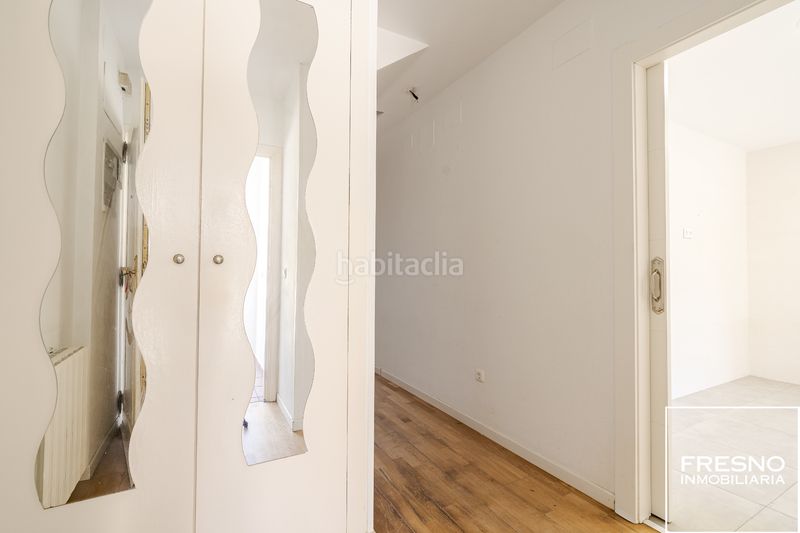 Foto ea1ab562-4dde-4a6a-a625-c5e8d37e1505. Casa adossada amb xemeneia calefacció piscina a Cobeña