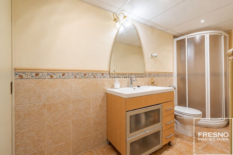 Foto 4f31b470-83a9-4491-958e-246aa1872343. Casa adossada amb xemeneia calefacció aparcament piscina a Cobeña