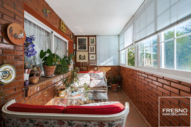 Foto ca55924b-e0b3-4ade-9595-de1fa62701b8. Casa adossada amb xemeneia calefacció aparcament piscina a Cobeña