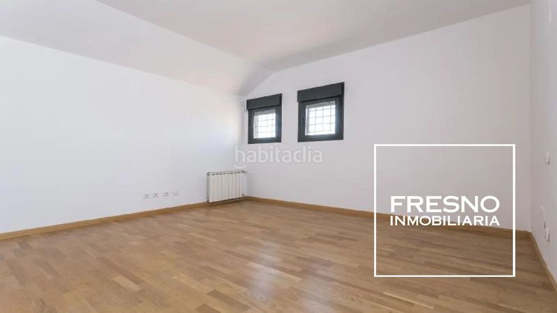Foto 1d0a4f97-7667-4b09-9b07-97b530018ce4. Casa aparellada amb aparcament a Centro Rivas - Vaciamadrid