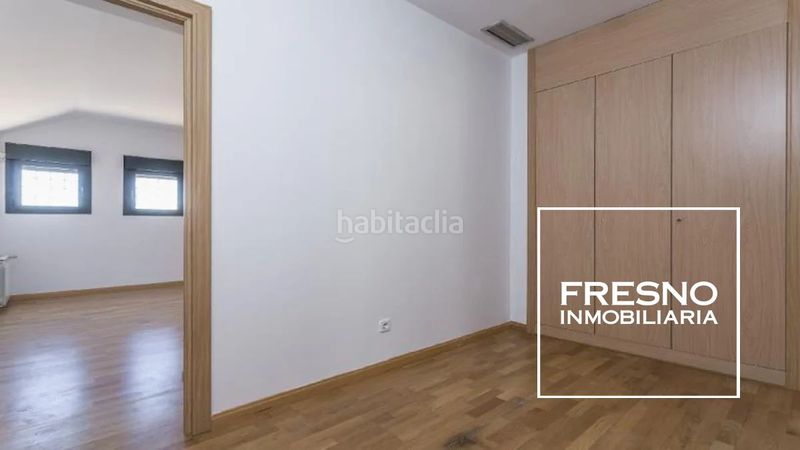 Foto b930e8c4-aeb6-4ce6-8e98-a20f29b73135. Casa aparellada amb aparcament a Centro Rivas - Vaciamadrid