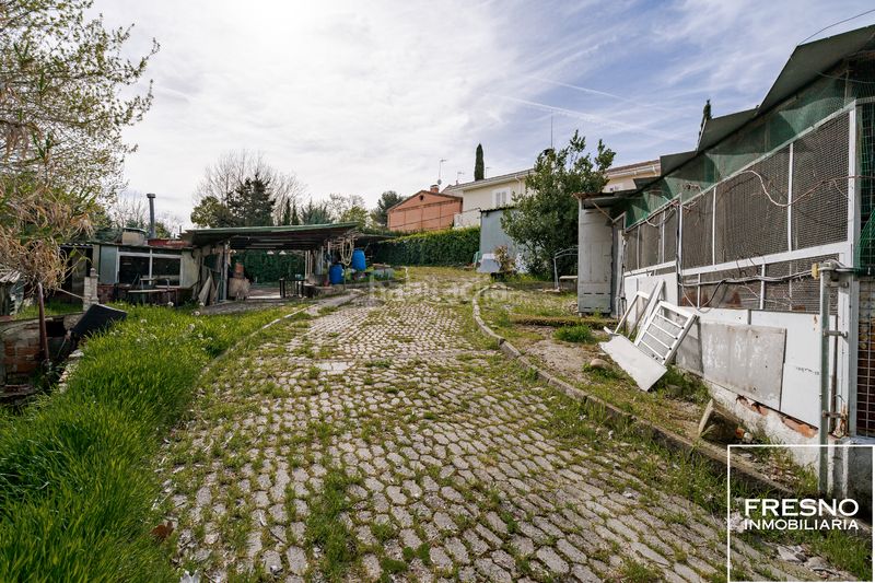 Foto a5a6c28c-c4a5-4864-924e-c383424246b8. Wohngrundstück in calle del olivar 15b in Cobeña