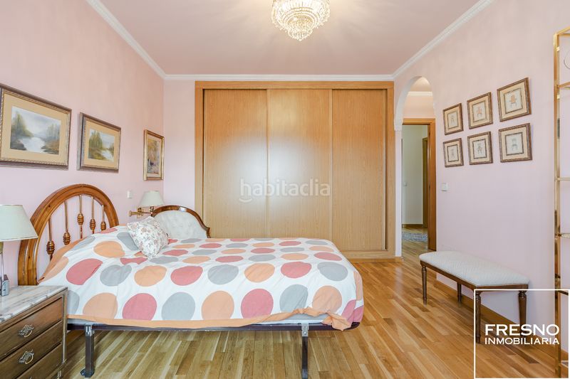 Foto 195c689a-81aa-44d9-ba32-6c9c248347aa. Casa aparellada amb calefacció aparcament a Cobeña