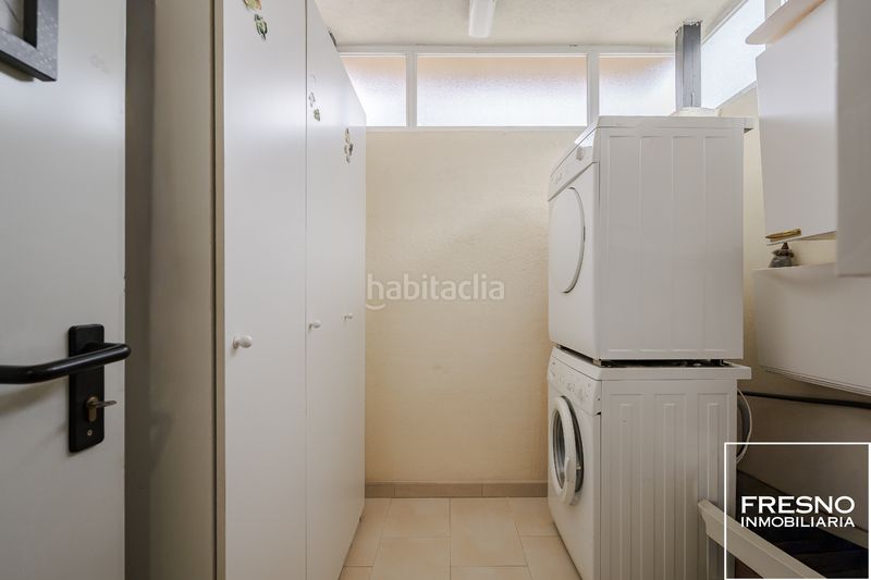 Foto c7912e63-5a4f-4e35-be10-1bd95f8f5f46. Casa aparellada amb calefacció aparcament a Cobeña