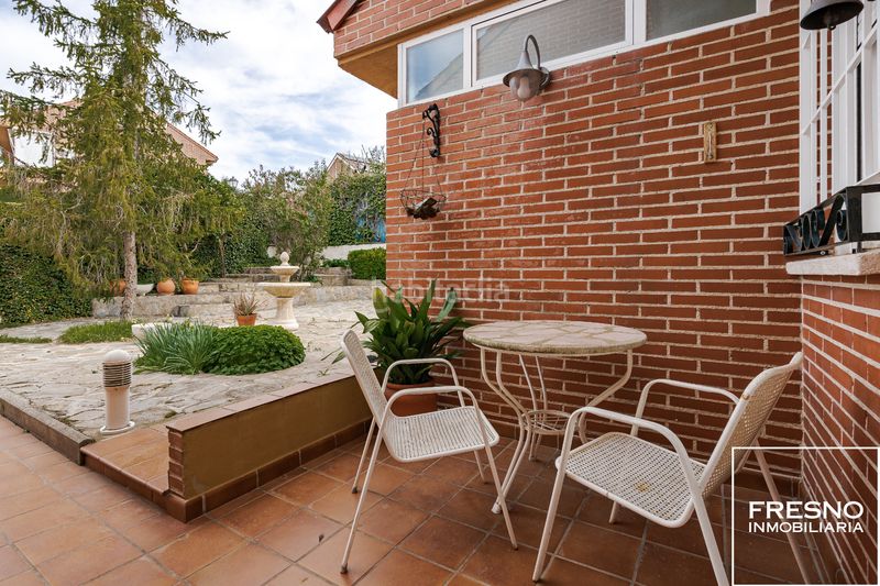 Foto c926de72-047a-409f-b372-4fa4c572b8eb. Casa aparellada amb calefacció aparcament a Cobeña