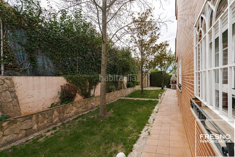 Foto ec80fe8a-47d9-4a07-8429-6415b7d8238b. Casa aparellada amb calefacció aparcament a Cobeña