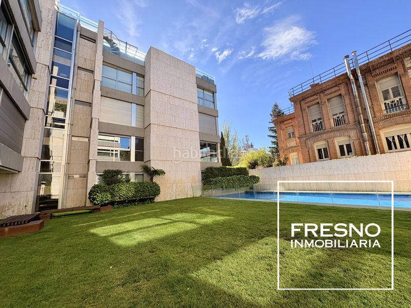Foto 67cc5378-286d-4112-aaf1-bdb5fcf676f0. Pis amb calefacció piscina a Nueva España Madrid