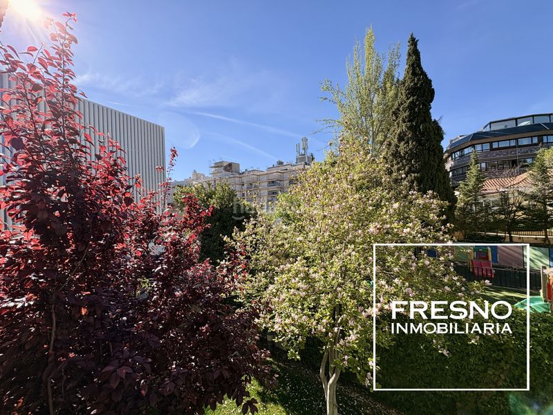 Foto 75fa03a5-8bf8-47d9-94e4-0e4bf9e36e5e. Pis amb calefacció piscina a Nueva España Madrid