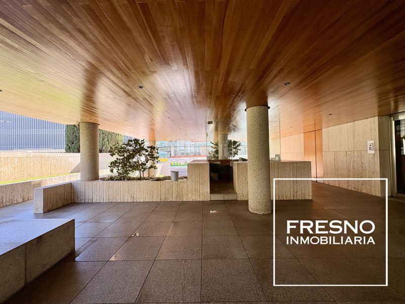 Foto 810f96ba-6bc2-4377-8d9a-95d5cecf52bb. Pis amb calefacció piscina a Nueva España Madrid