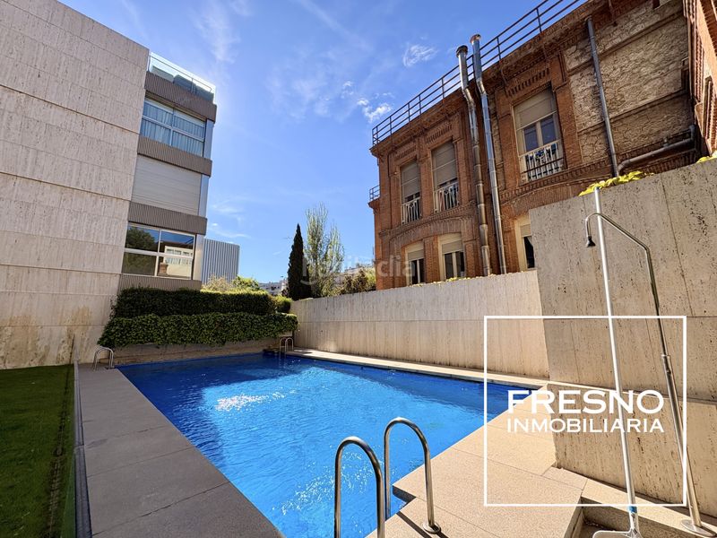 Foto 8a665cd0-21aa-4b60-84e5-860d665fd34c. Pis amb calefacció piscina a Nueva España Madrid