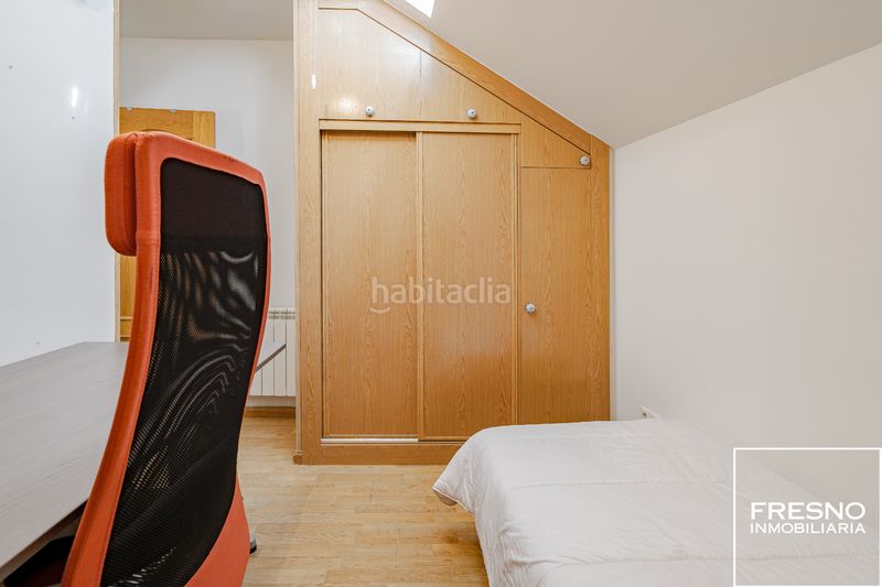 Foto 652ba312-fce5-4dfc-9c32-a8047e75a484. Dúplex amb calefacció aparcament a Cobeña