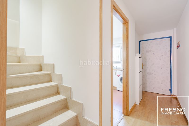 Foto a604cb19-e495-44e6-9c31-db95806bdccb. Dúplex amb calefacció aparcament a Cobeña