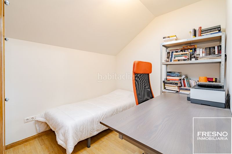 Foto bf15e3ff-584f-4766-be91-c0110d6b99a4. Dúplex amb calefacció aparcament a Cobeña