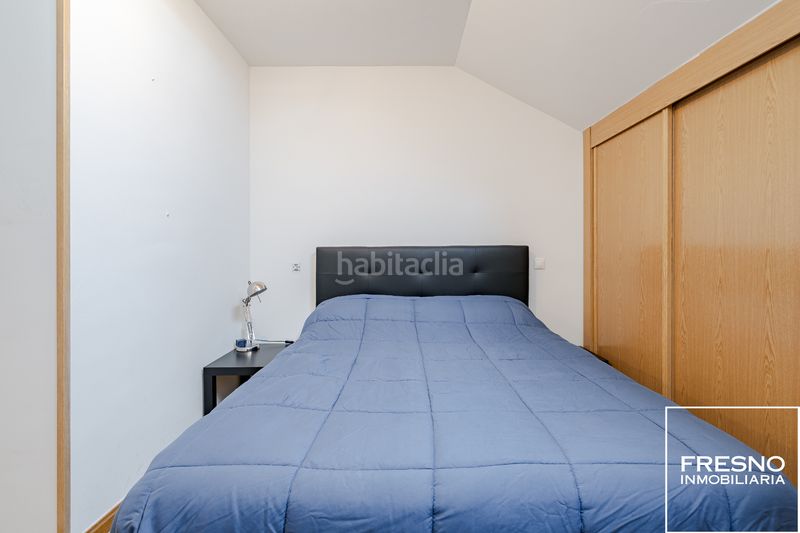 Foto d32c90ed-4f29-40e7-946f-f23769f148f6. Dúplex amb calefacció aparcament a Cobeña