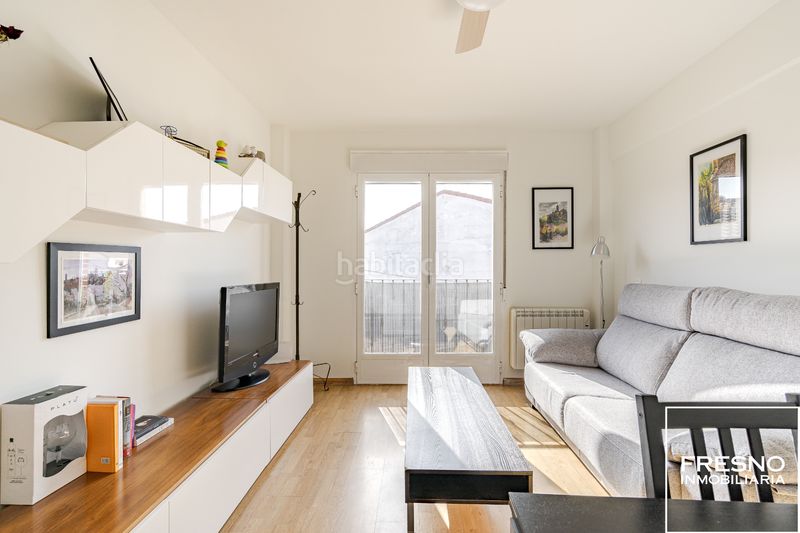 Foto facbd3e7-beba-4d20-baea-9ec40dafaa2e. Dúplex amb calefacció aparcament a Cobeña